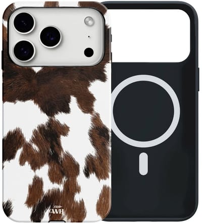 xoxo Wildhearts telefoonhoesje geschikt voor iPhone 17 Pro Max MagSafe - Midnight Rodeo - Magnetische hard case met dubbele beschermlaag - Beschermhoes shockproof case - Hoesje met dierenprint - Stier - Bruin / Beige