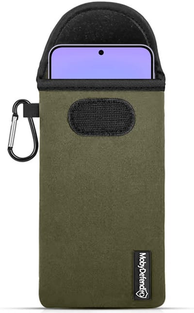 MobyDefend Hoesje - Geschikt voor Samsung Galaxy A57 - Neopreen Pouch Met Karabijnhaak - Insteek - Riemlus - Groen