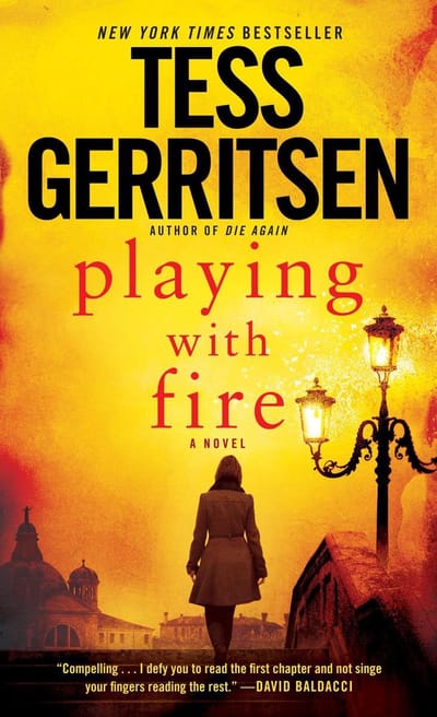 Playing With Fire - Tess Gerritsen