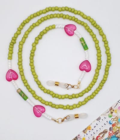 Jeannette-Creatief® - Beach - Zonnebrilkoord Roze Hartjes - Groen Zonnebrilkoord - Zonnebrilkoord Natuursteen - Jaspis - Schelpkralen - Zonnebrilkoord Schelpen - Brillenkoord - Leesbril - Boho Chic – Mermaidcore - Valentijn - Moederdag