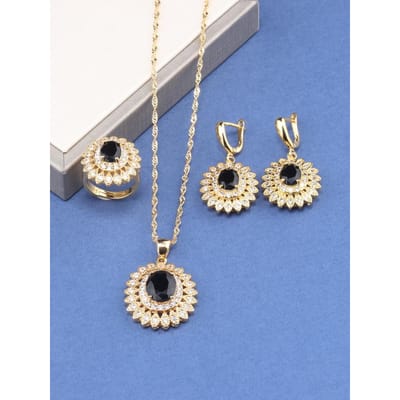 Nieuwe modieuze sieraden en accessoires: vergulde bruidssieraden met zirkonia, zirkonia ringen/hangers/ringkettingen als cadeau voor vrouwen. resizable gray