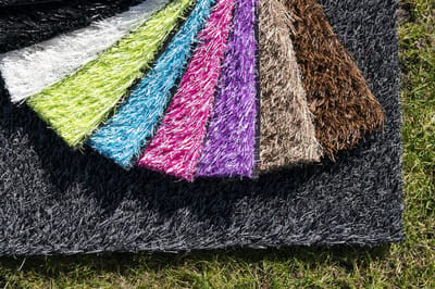 Paars Kunstgras 2 x 10 meter - 25mm ✅ Nederlandse Productie - Uitgeroepen zachtste Grastapijt ✅ Waterdoorlatend | Tuin | Kind | Dier