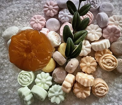 Douche Verzorgingspakket 3 (Zeep en 10 mini shampoo bars) van OmAnne