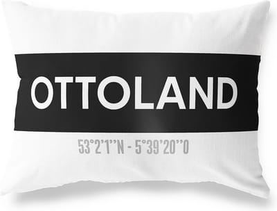Tuinkussen OTTOLAND - ZUID-HOLLAND met coördinaten - Buitenkussen - Bootkussen - Weerbestendig - Jouw Plaats - Studio216 - Modern - Zwart-Wit - 50x30cm