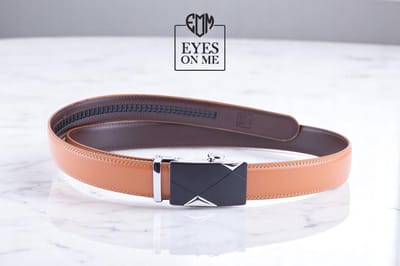 Camel lederen riem zonder gaatjes met automatische gesp voor heren ( Model C004 )