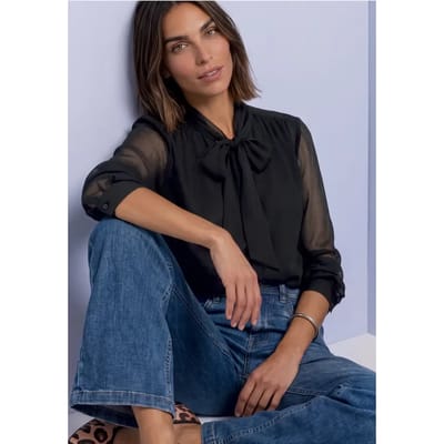 Chiffonblouse met lange mouwen en strikdetail