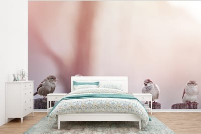 Behang - Fotobehang Vogels - Mussen - Paaltjes - Hout - Breedte 295 cm x hoogte 220 cm