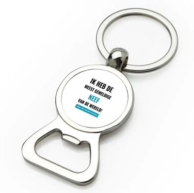 Akyol - ik heb de meest geweldige neef van wereld (klopt, deze mok heb ik van hem) flesopener - Neef - de meest geweldigste neef - verjaardagscadeau - verjaardag - cadeau - cadeautje voor neef - neef artikelen - kado - geschenk - gift - 9 bij 3 cm
