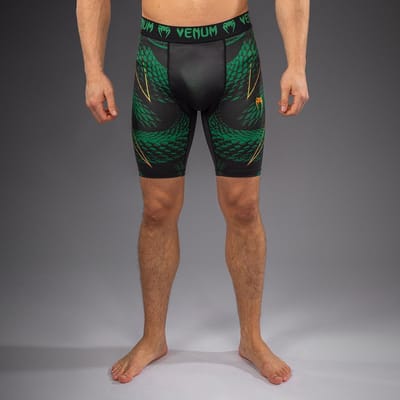 Venum Matupa Vale Tudo Shorts – Zwart/Groen/Goud | Premium Compressie Shorts voor MMA, BJJ & No‑Gi - S