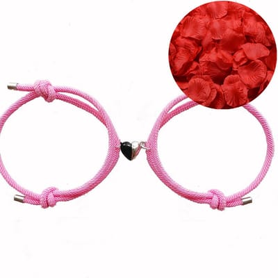 Magnetische Hartjes Armband Set + Rozenblaadjes = Valentijn Cadeautje voor Hem en Haar - Valentijnsdag - Valentijn Cadeautje voor Mannen