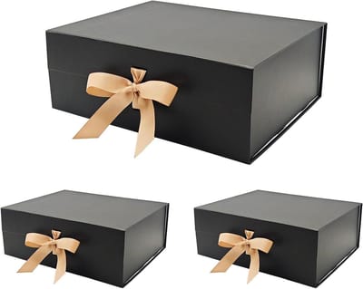 SnelShoppen - 3 PACK Zwarte Grote Geschenkdoos 33,5 x 27 x 12,5 cm - Premium Geschenkdozen met Magnetisch Deksel en Lint, Geruite Voering voor Feestda