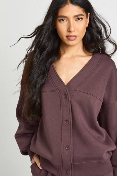 boohoo Dames Tall Doorknoops Cardigan Sweatshirt En Rechte Pijp Jogger Trainingspak | Chocoladebruin | Maat: XS