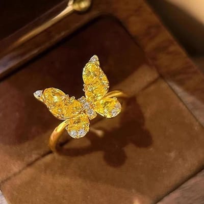 Panjbj   Koper Geel Zirkonia Vlinder Ring Voor Vrouwen Verjaardag Vinger Ins Trend Verstelbare Sieraden Cadeau Dropship brown