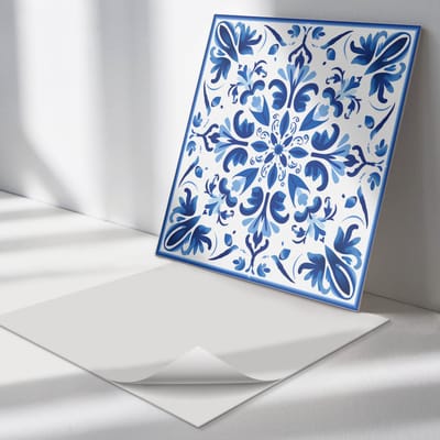 Wallfluent Vinyl Tegels - Bloemenpatroon in Symmetrie Zelfklevende Vinyl Tegels - 30 cm x 30 cm - Blauw Vinyl Tegels - Set van 9 - Vierkant PVC Tegels - Texturen Plaktegels - Vinyl Wandtegels - Plaktegels Keuken en Badkamer