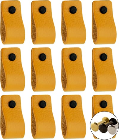 Leren handgrepen - Okergeel - 12 stuks - 12,5 x 2,5 cm - incl. 3 kleuren schroeven - Gele handgrepen leer - Leren meubelgreep - Leren handvaten kast - Leren lus - Handgreep leer - Leren greepjes - Handvat leer - Leren deurgreep - Leren handgreep