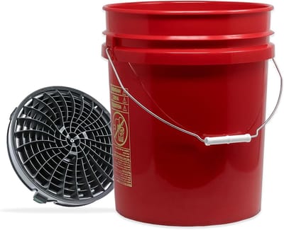 detailmate Autowasset: Wasemmer rood 5 gallons (19 l) met detail Guardz Dirt Lock Wasemmer insert zwart voor een krasvrije handwas