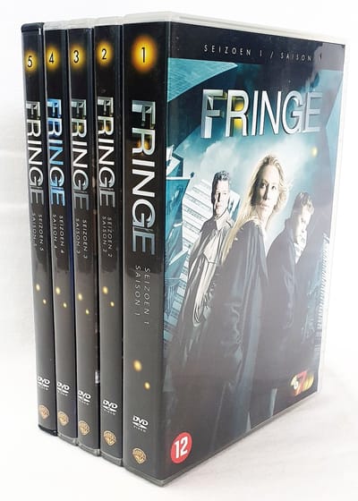Fringe - TV Serie - Seizoen 1 t/m 5 - Complete Reeks - Originele NL Ondertitelde DVD Uitgave