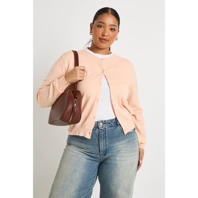 boohoo Dames Plus Ribgebreide Ronde Hals Doorknoop Cardigan | Perzik | Maat: 50