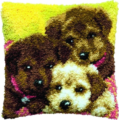 Pako Smyrna knoop kussen borduurpakket - drie Puppy hondjes - geprint stramien - 013.324 - DIY kit
