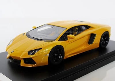 FUJIMI 1:43 Lamborghini Aventador LP 700-4 - 2011, Giallo Orion (Geel metallic)