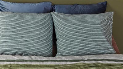 At Home by BeddingHouse Comprise dekbedovertrek - Tweepersoons - 200x200/220 - Groen