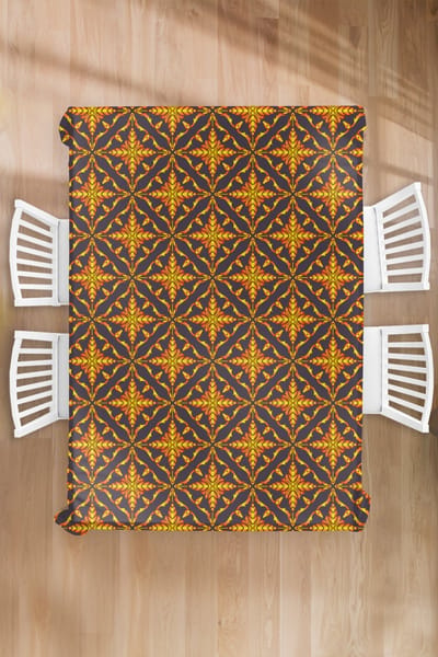 Kerst Tafelkleed - Kerstmis Decoratie - Tafellaken - Patronen - Kerst - Goud - 150x220 cm - Kerstmis Versiering - Tafeldecoratie Kerstmis - Kerstdecoratie tafel - Tafelversiering