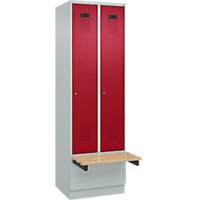 C+P Evolo Plus garderobekast, 2 vakken van elk 300 mm breed, sokkel, zwevende bank, B 600 x D 815 x H 1950 mm, cilinder, lichtgrijs/ruy rood