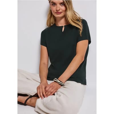 Shirt met uitsnijding