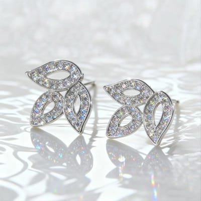 Boucles d'oreilles Clous Tulipe Douces Polyvalentes Zircon Coloré Pour Femmes Simples Personnalisées Bijoux de Fête Port Quotidien Cadeaux de Niche gray