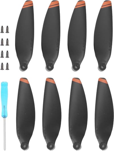 Trekkrachtige drone propellers in Mini 2 formaat - Stille vlucht en stabiele power - Eenvoudige installatie - Milieuvriendelijk materiaal - Oranje accenten.