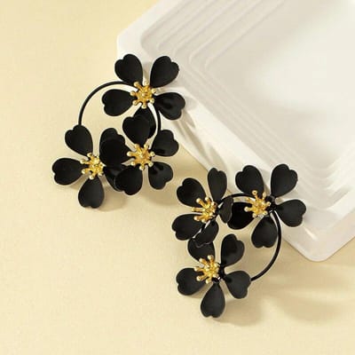 Bohemian Dangle Oorbellen Vrouwelijke Romantische Drie Camellia Bloem Koreaanse Oorbellen voor Vrouwen Luxe Designer Mode-sieraden