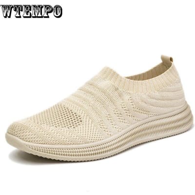 Mode Heren Sneakers effen kleur Zacht Lichtgewicht Ademend Instappers Flats Zomerschoenen Heren Casual Mesh Schoenen 41 beige