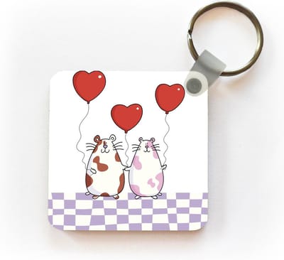 Sleutelhanger - Uitdeelcadeautjes - Een illustratie twee cavia's met hartjesballonnen - Plastic