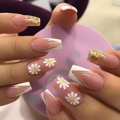 Allecto plus - Vierkante Nepnagels Roze Blauw Gradiënt - Crystal Valse Nagels - Daisy Bloem Vlinder - Set van 24 - Voor Vrouwen en Meisjes