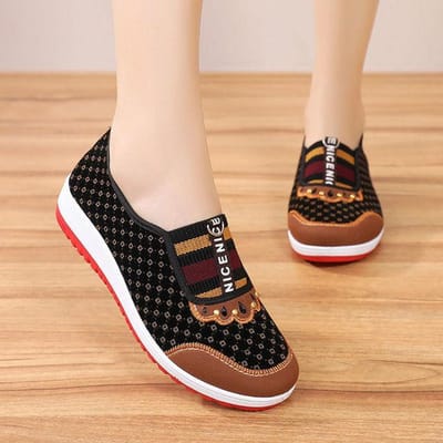 Chaussures Femmes Nouveau Style Fond Souple Antidérapant Moyen-Âge Loisirs Tissu Appartements Maman Chaussures Femmes Chaussures Décontractées Zapatos De Mujer 35 noir