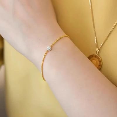 Huitan Luxe CZ Armband voor Dames Goudkleurige Ketting Trendy Eenvoudig en Elegant Dames Handarmband Verstelbaar Mode Sieraden 17.5cm 5.5cm beige