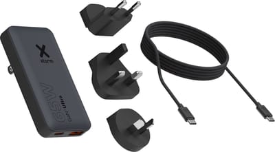 Xtorm Wereldstekker Reisstekker 65W Travel Charger + USB-C PD Kabel - met EU / US / UK Stekker - Zwart