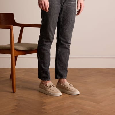 Manfield - Heren - Beige suède loafers met kwastjes - Maat 40