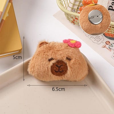 S Schattige Capybara Dier Pluche Pop Broche Pluizig Zacht Gevuld Kleding Badge Spelden Rugzakken Decoratie Accessoires white