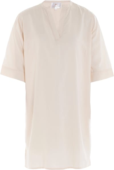 Knit Factory Nova Jurk - Dames rechte jurk - Met boot hals - Straight dress - Jurk voor het voorjaar en de zomer - Gemaakt van 100% modal viscose - Halflange mouwen - Beige - 36/38