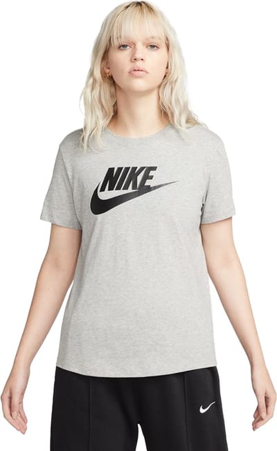 Nike Sportswear Essential Shirt Dames - Maat S