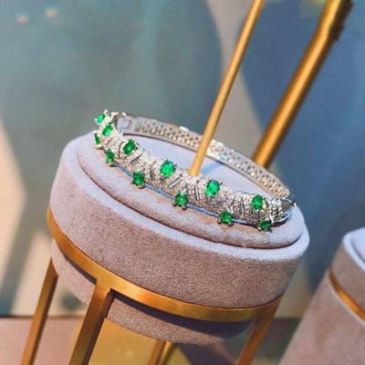 Gloednieuwe Dames 925 Zilver Smaragd Robijn Armband Bedels Elegante Manchetarmbanden Polsband Dames Fijne Bruids Handjuwelen 16-19cm groen