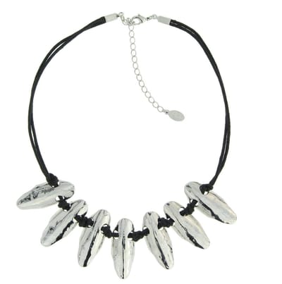 Behave - Ketting met amandelvormige hangers - Modeaccessoire voor een stoere en elegante uitstraling - Lengte 41 cm (+verlengketting 8 cm)