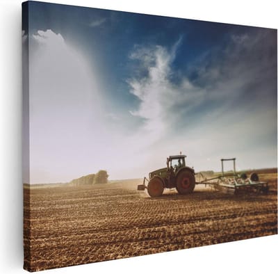 Artaza Canvas Schilderij Landschap - 40x30 cm - Klein - Wanddecoratie Natuur - Muurdecoratie Akker - Kamer Accessoires Tractor