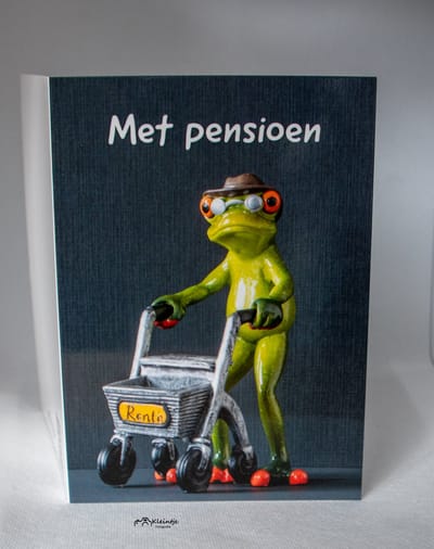 Pensioen wenskaart – Kikker man met rollator | Kleintje Fotografie