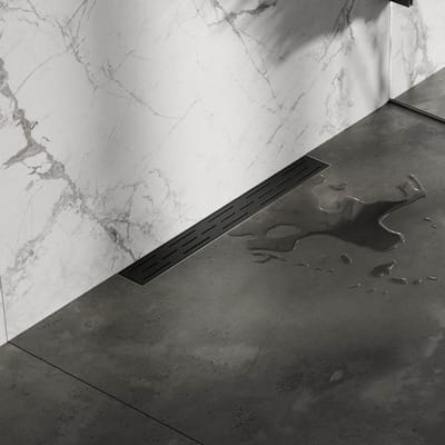 Brauer Douchegoot met Standaard Rooster en Flens Voor Wandmontage - 60 cm - Zwart