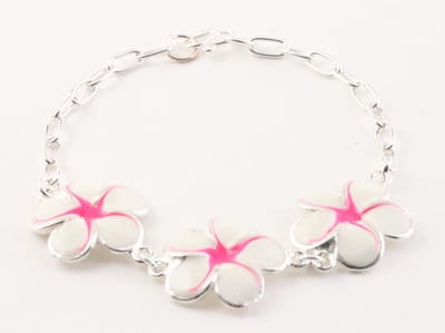Zilveren schakelarmband met witte emaille bloemen