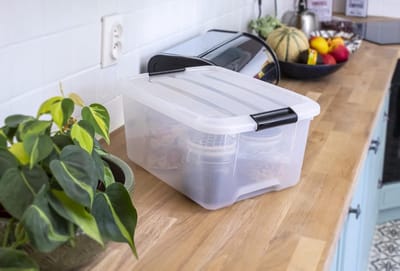 Famanu Set van 3 opbergdozen, 15 L, met clips, stapelbaar, woonkamer, slaapkamer, garage - B39 x D28,5 x H18 cm - Transparant