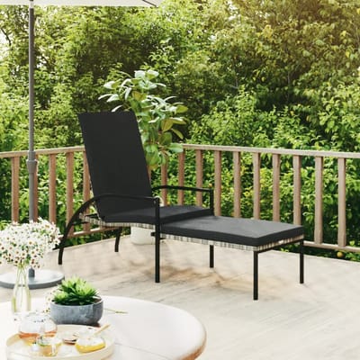 vidaXL - Ligbed - met - voetensteun - polyetheen - rattan - grijs