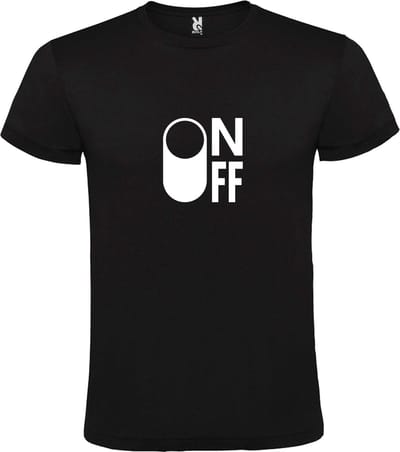 Zwart T-Shirt met “ On/Off Button ON “ afbeelding Wit Size S